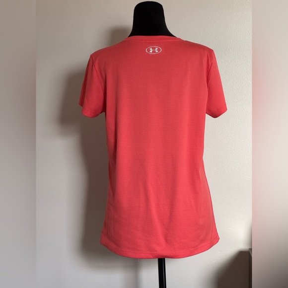 Under Armor Short Sleeve Active Top Size M - Picture 2 of 3